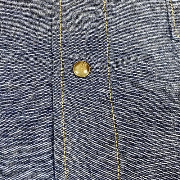 Mens Wrangler Red Vintage Slim Shirt Snap Lightweight Long Sleeve Denim XL - Picture 2 of 8